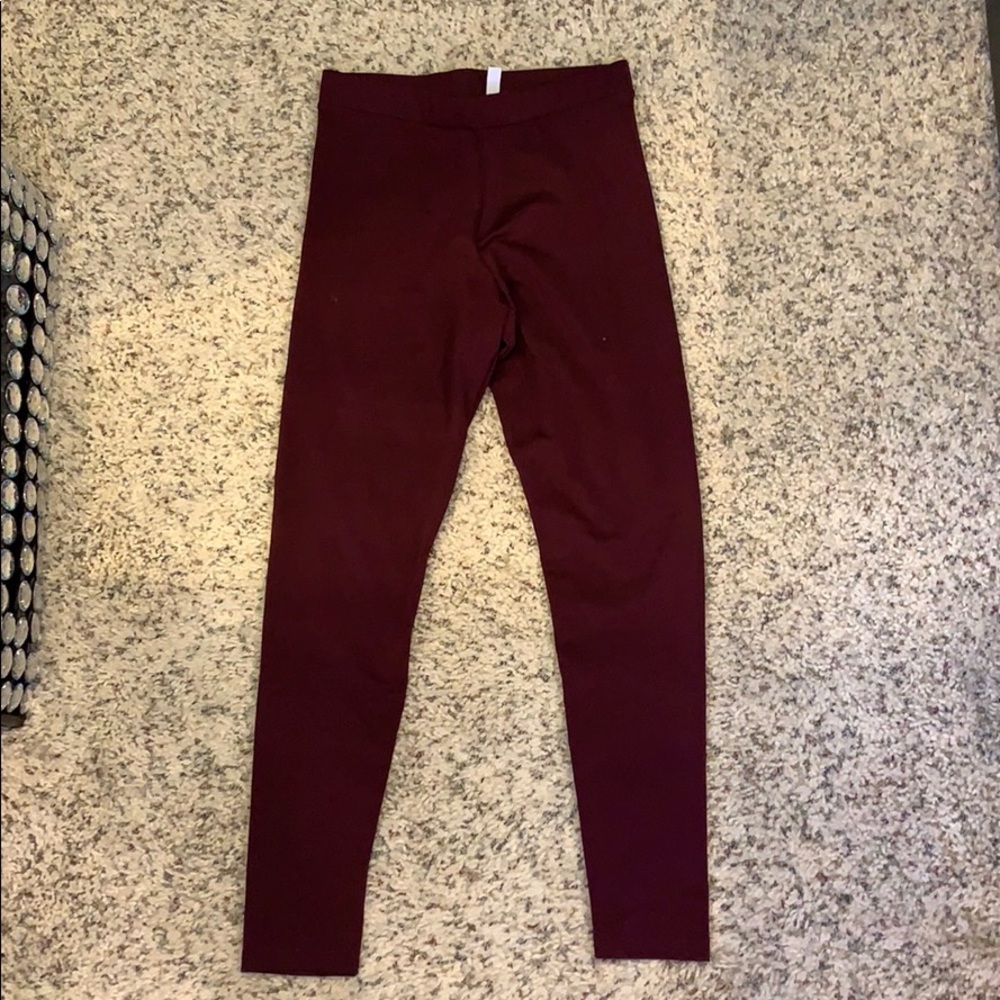 Adidas Leggings. Burgundy Color